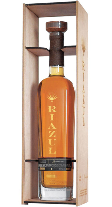 Riazul Tequila Extra Anejo 750ml-1